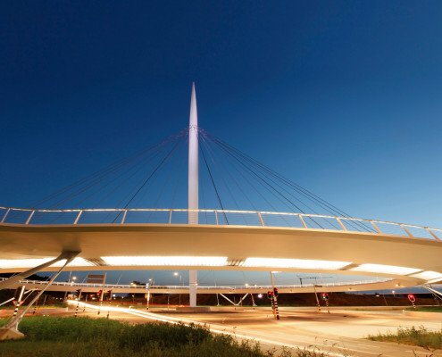 circular cable-stayed bicycle bridge, design by ipv Delft, Eindhoven