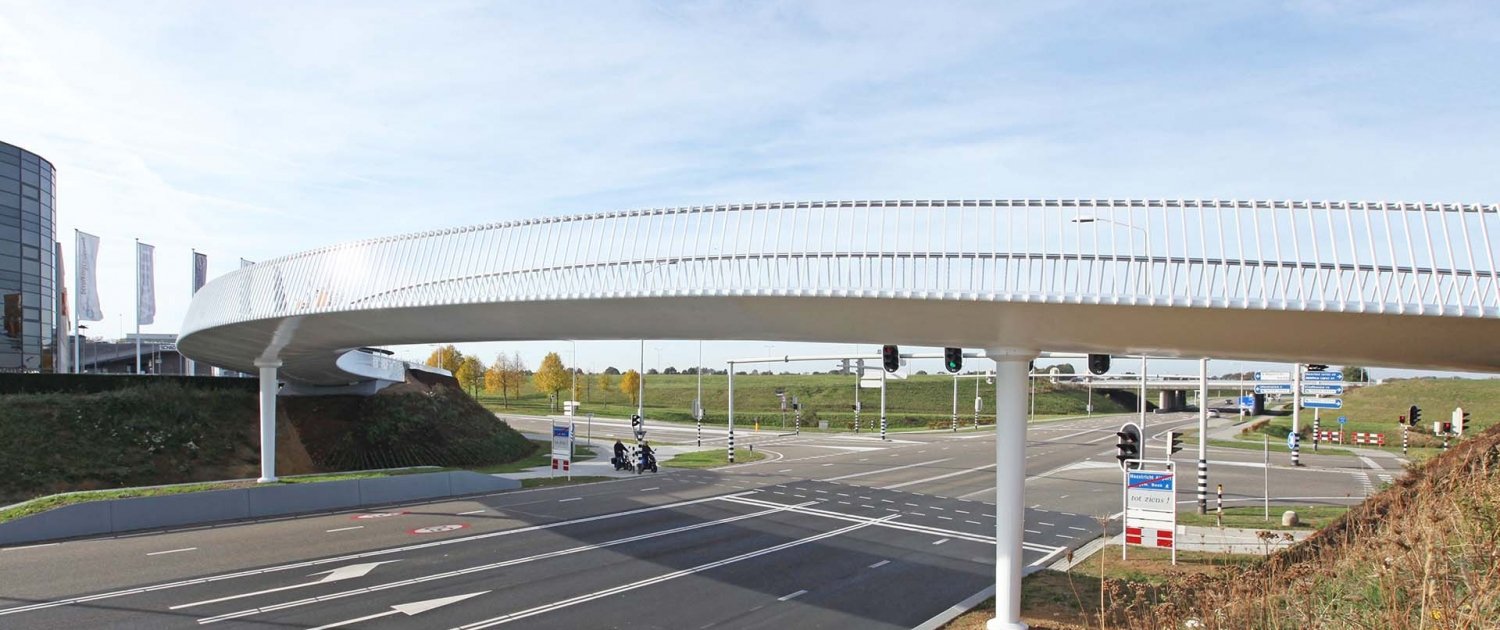 transparent-railing-steel-bridge-Beek-ipvDelft